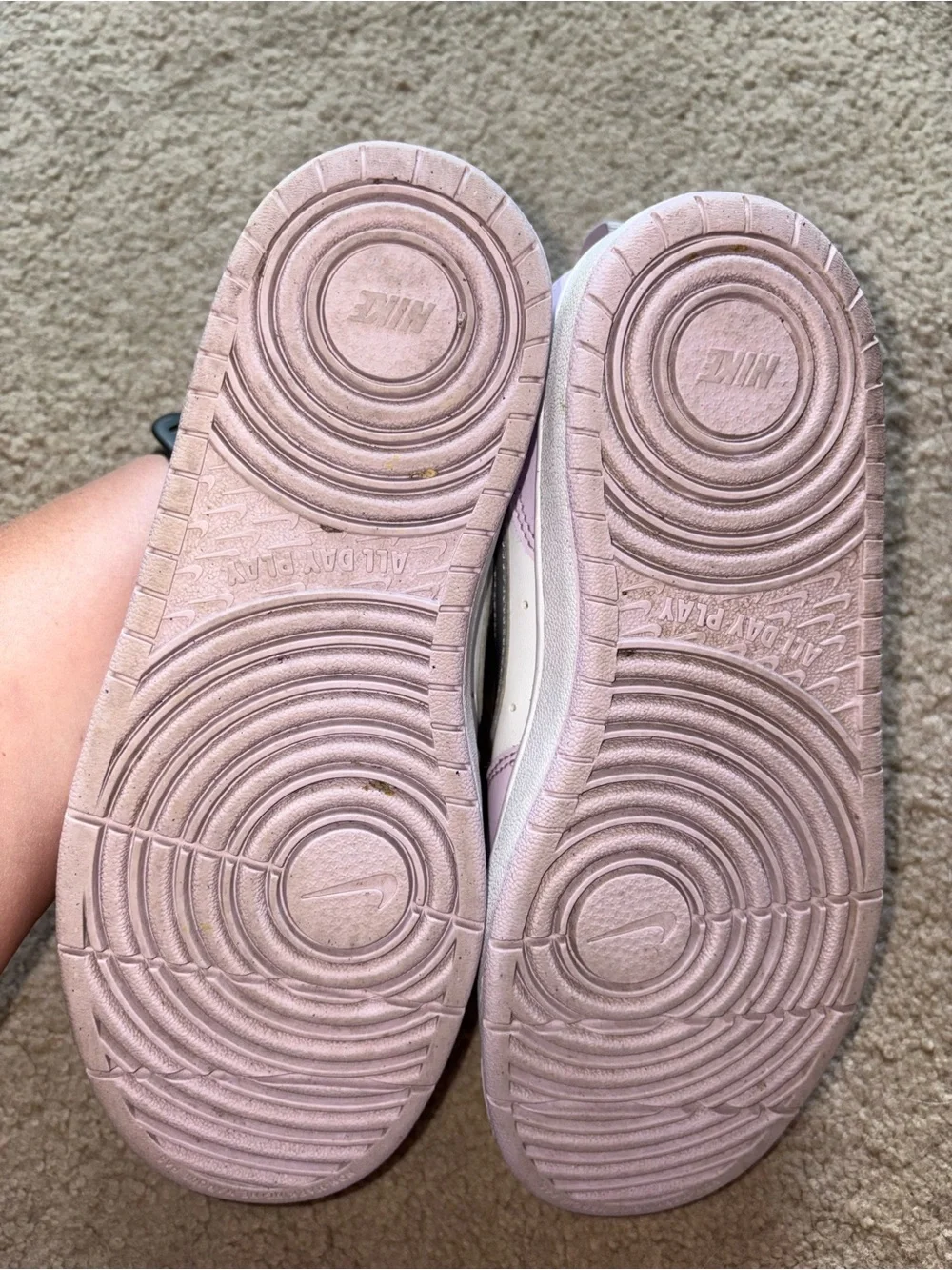 Nike Forces Low-Top in Lilac and White